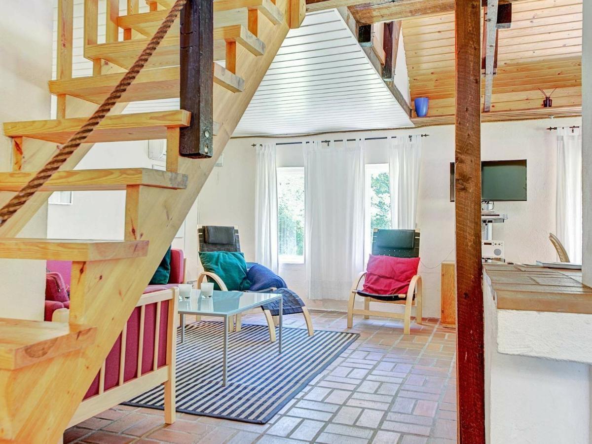 6 Person Holiday Home In AÅkirkeby Szoba fotó